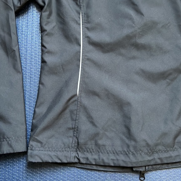 Cutter & Buck Black WeatherTec Zip Up Golf Jacket | EUC Size Small - Picture 12 of 16